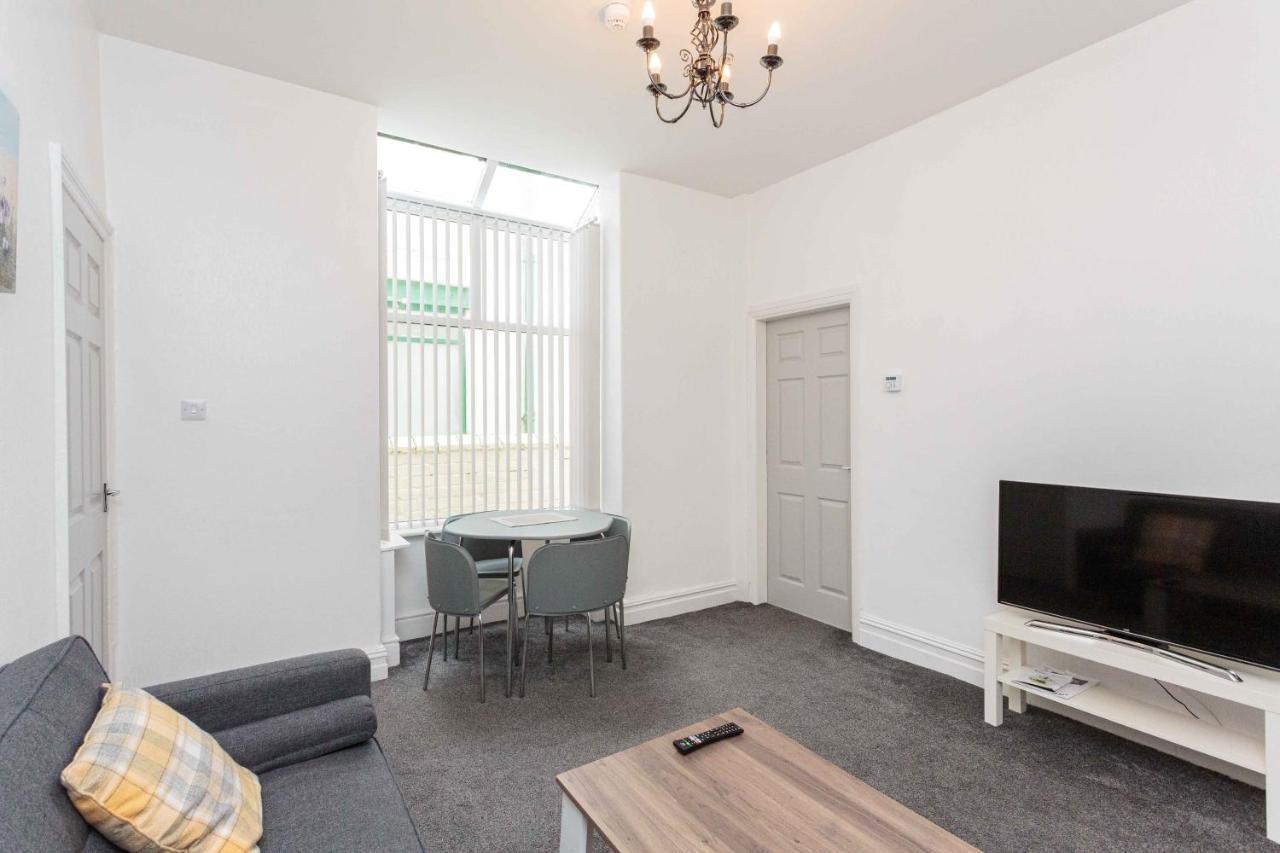 Cherry Property - Cherry Suite Blackpool Dış mekan fotoğraf
